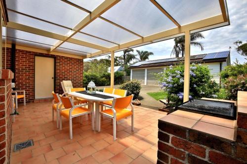 Currarong House | Beachfront Retreat: The Crescent at Currarong, Pet Friendly