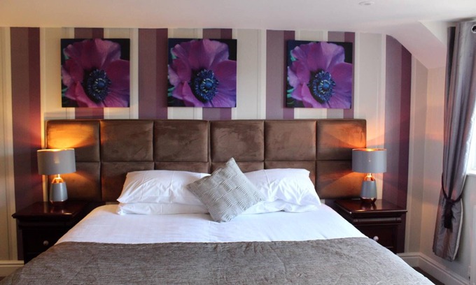 Quendon House | Family-Friendly Escape at The Cricketers Arms Hotel