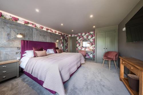Clavering Hotel | Pet-Friendly Comfort at The Cricketers Clavering Hotel