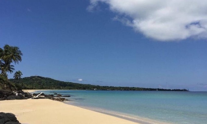 Corn Island Apartment | Relax at The Crows Nest with Ocean Views & Spa Amenities
