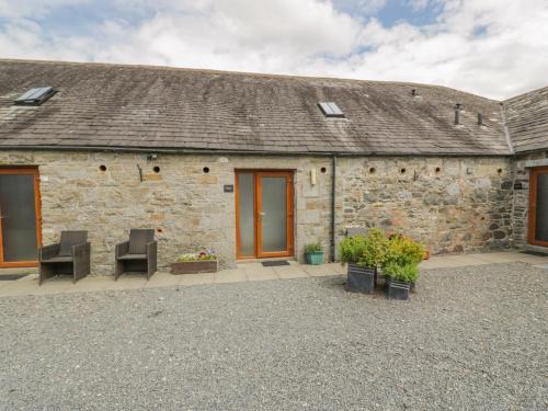 Newton Stewart House | Pet-Friendly Retreat: The Dairy with 10/10 Guest Rating