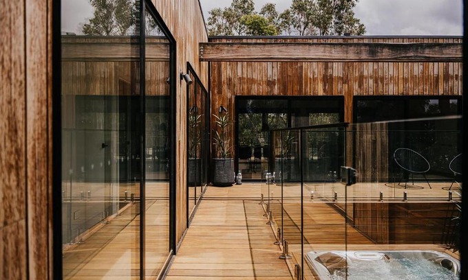 Hepburn House | Exceptional Family Retreat at The Deck, Hepburn Springs