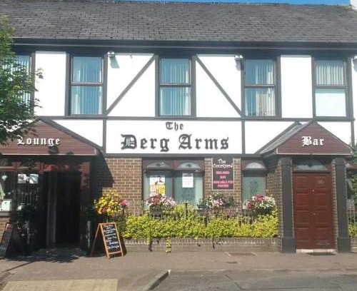 Castlederg Bed & Breakfast | Guest Rated 9/10: Experience The Derg Arms B&B Stay