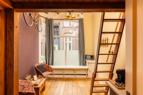 Zwolle City Centre Apartment | Group-Friendly Retreat at Drostenstraat for Memorable Stays