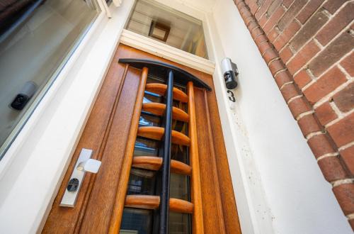 Zwolle City Centre Apartment | Explore Drostenstraat 3: Guest Rated 7.7/10 Stay
