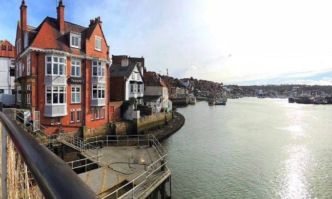 Whitby Hotel | Unforgettable Stay at The Dolphin - Rated 9.6/10!