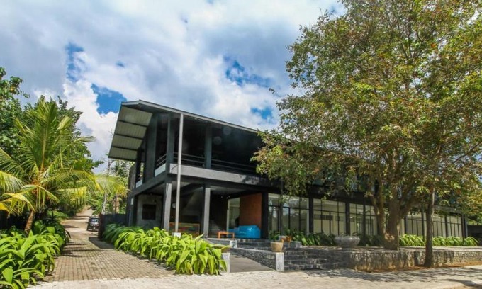 Piliyandala Hotel | Budget-Friendly The Domain: Rated 9/10 with Breakfast Included