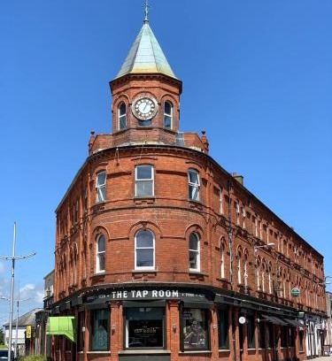 Newcastle Bed & Breakfast | Discover The Donard Hotel: Pet-Friendly Retreat Awaits