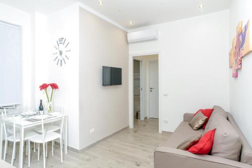 Celio House | Experience The Dream Of Colosseum: Family-Friendly Escape
