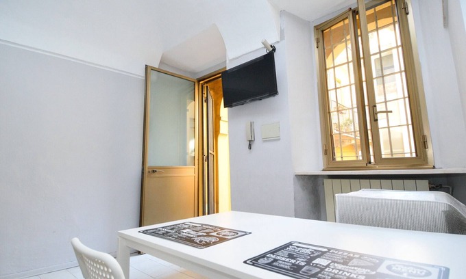 Riva Apartment | Discover The Dream: Unique Biella Residence with Breakfast