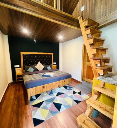 Kasol House | Cozy Dreamcatcher Rooms & Cafe: Pet and Child Friendly Stay