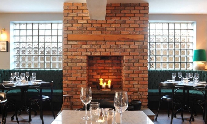 Rosses Point Bed & Breakfast | Discover The Driftwood: 4-Star Getaway with Top Amenities