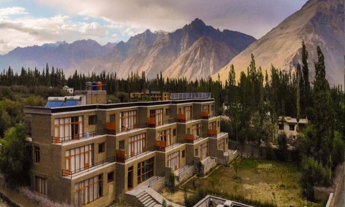 Hunder Hotel | Discover The Dunes Boutique Hotel: Family-Friendly Comfort