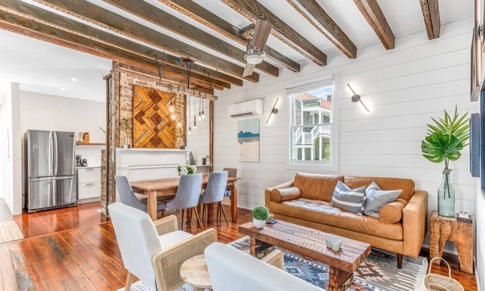 Downtown Charleston House | Stay at Eclipse: Historic Renovation with Spa & Breakfast!