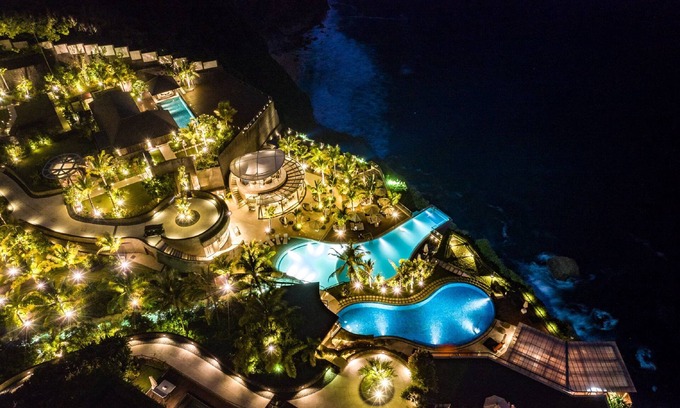 Pecatu Hotel | Experience The Edge Bali: 5-Star Ocean View Paradise