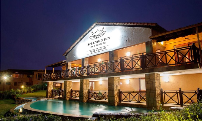 Port Edward Hotel | Relax at Premier Inn Port Edward with Pool & Dining Options