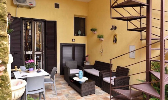 Agrigento Apartment | Elegant Retreat at Baron Francesco Sala's Annexe with Spa