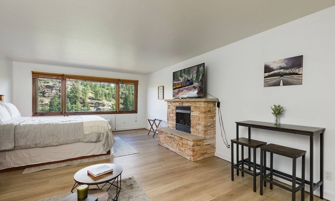 Purgatory Condo | Unforgettable Stay at Tamarron Lodge #418: Pool & Hot Tub