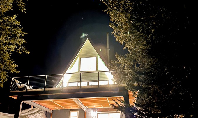 Valley of the Sun Cabin | Discover Breckenridge: Upscale A-Frame, Dog Friendly Retreat