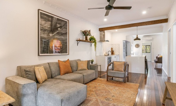 Yamba House | Pet Friendly Retreat at The Elks with Oceanfront Views