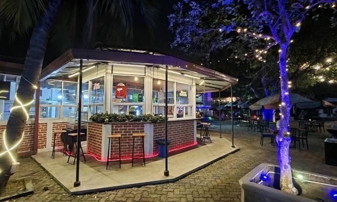 Andiambalama Hotel | Convenient Stay at The Empyrean Airport Transit Hotel