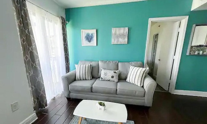 Southwest Orlando Apartment | Pet-Friendly Retreat at The Enclave - Unit 1601
