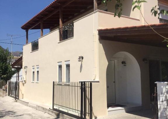 Palaiochora Apartment | Experience The Endless Blue Maisonette - Rated 9.6/10
