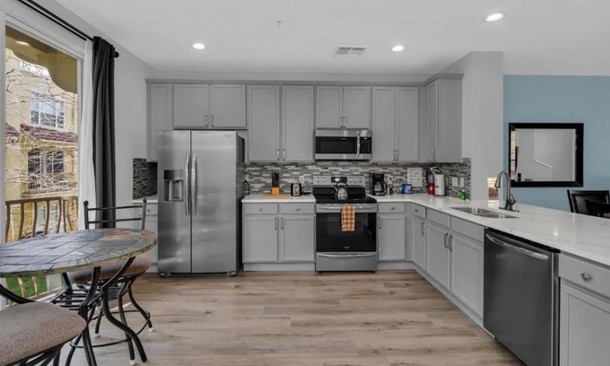 Florida Central Atlantic Coast House | Discover the Epic New York Vista Cay in Orlando
