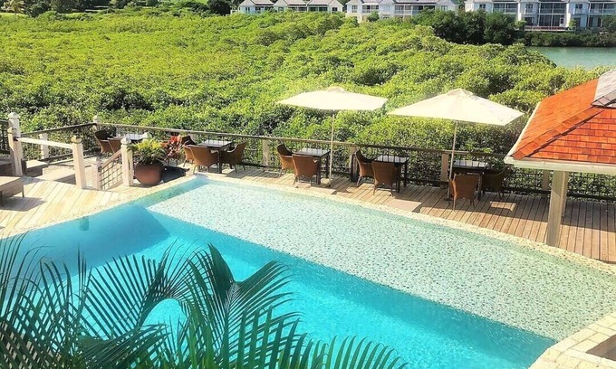 Freetown Hotel | Relax at The Escape at Nonsuch Bay - All-Inclusive Retreat