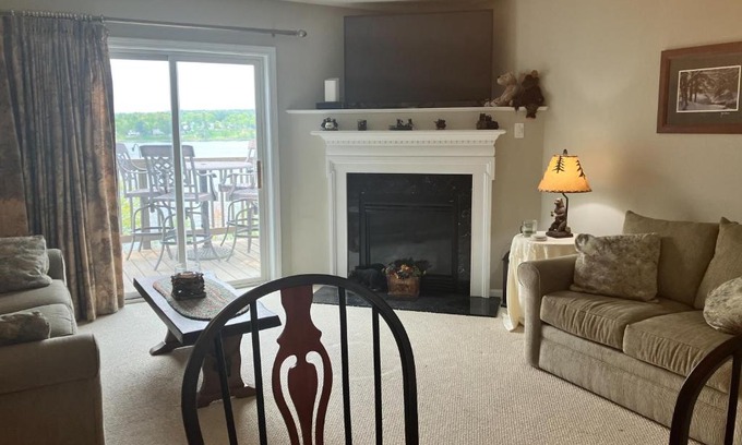 Laconia Hotel | Experience The Evergreens #5 with Pool & Family Amenities