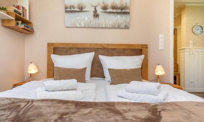 Zingst Apartment | Exclusive Windböe Suite Steps from the Baltic Sea