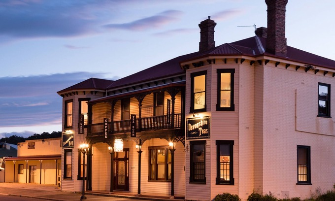Beaconsfield Hotel | Eco-Friendly Retreat at Exchange Hotel Beaconsfield