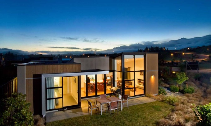 Kaikoura Apartment | Oceanfront Getaway at The Fairways, Rated 9.4/10