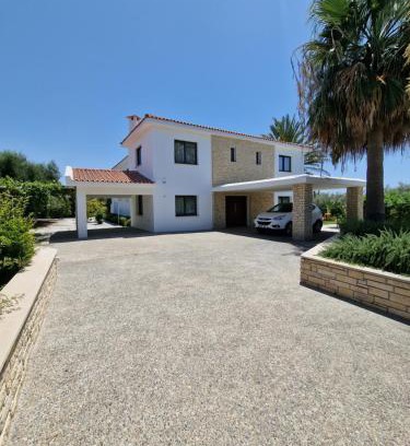 Pegeia Villa | Elegant 6-Bedroom Villa in Cyprus with Oceanfront Views