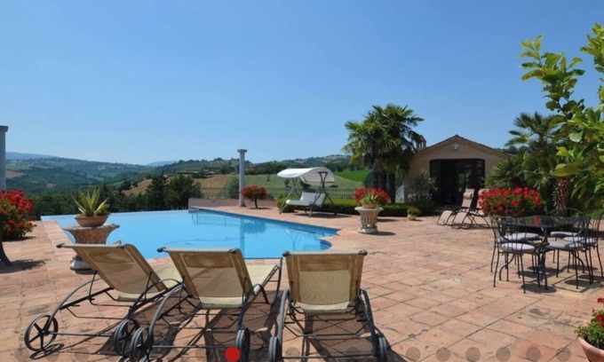 SantʼAngelo in Pontano Other | The Farmhouse @ Montelandi, sleeps 4, Swimming Pool, Beautiful Gdns,