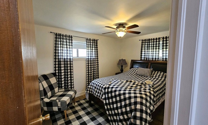Kanosh House | Explore The Farm at Kanosh: Family-Friendly Retreat