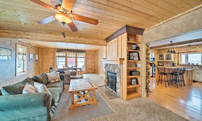 Red Lodge House | Scenic Farmstead Retreat with Mountain Views & Spa Access