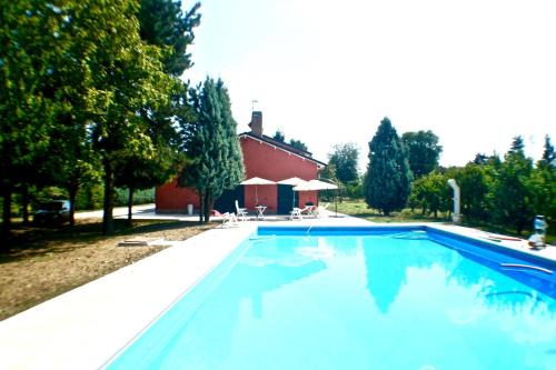 Cocomaro di Cona House | Elegantly Inviting Manor House with Pool & Family Amenities
