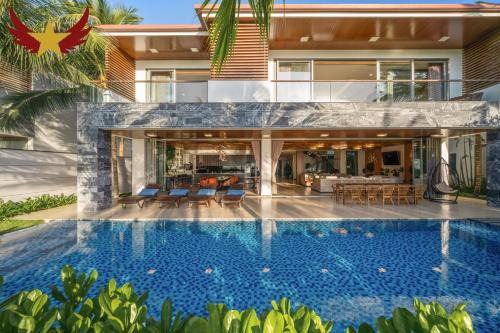 Ngu Hanh Son Villa | Beachfront Escape at The Five Villas with Private Pool