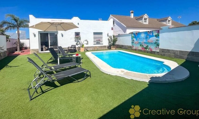 San Ambrosio Villa | Discover The Flamenco House with Pool & Spa in Vejer