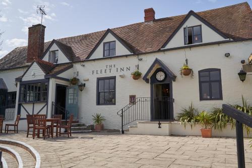 Twyning Hotel | Pet-Friendly Retreat at The Fleet Inn: Rated 8.9/10