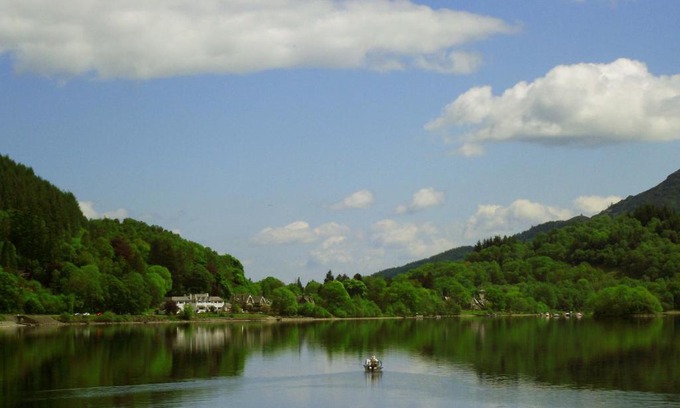 St Fillans Hotel | Inviting Four Seasons Hotel: Pet-Friendly with Ocean Views