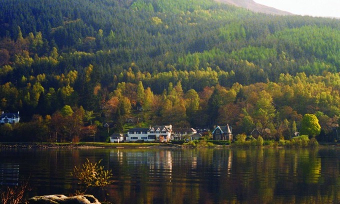 St Fillans Hotel | Relax at The Four Seasons Hotel: Spa, Dining & Family Fun