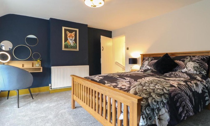 Tean House | The Foxes Den