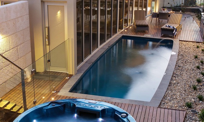 Paringa Villa | Unforgettable Retreat at The Frames 'Montage' - Guest Rated 10/10