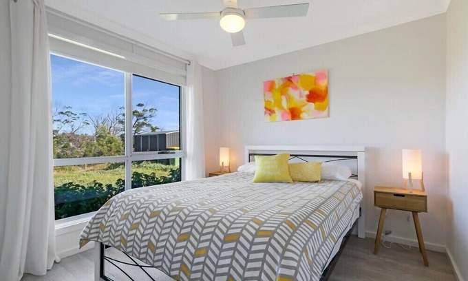 Metung House | Family-Friendly Getaway at The Friendly Pelican House