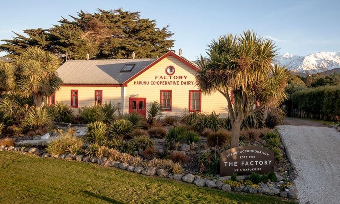 Hapuku Apartment | Experience Full Factory Bliss at Kaikoura's Oceanfront Gem