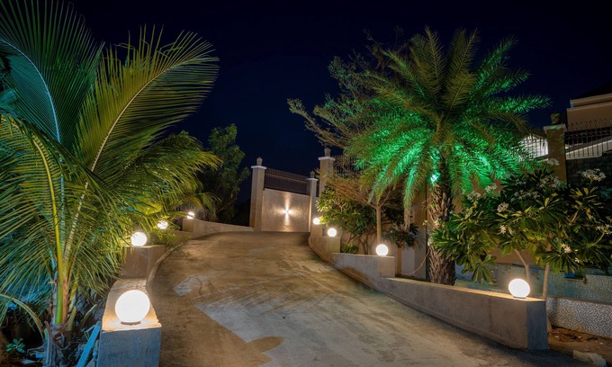 Dhari Hotel | Discover The Gaj Kesri Gir - Top Wildlife Resort Experience