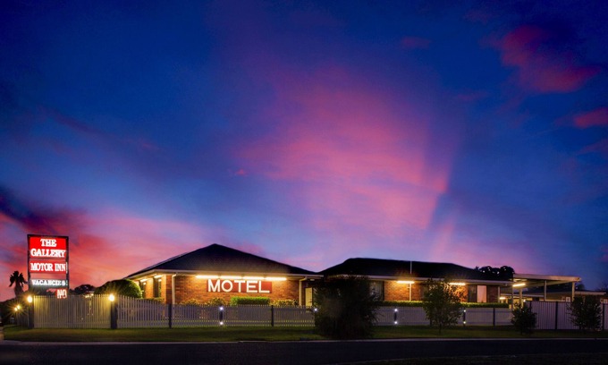 Dalby Hotel | Comfortable Stay at The Gallery Motor Inn with Breakfast