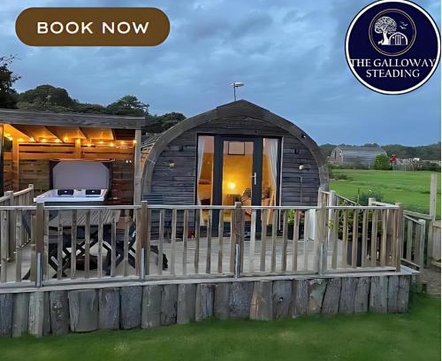 Newton Stewart Apartment | Cozy Couples Retreat with Hot Tub & Scenic Views - The Bee Hive